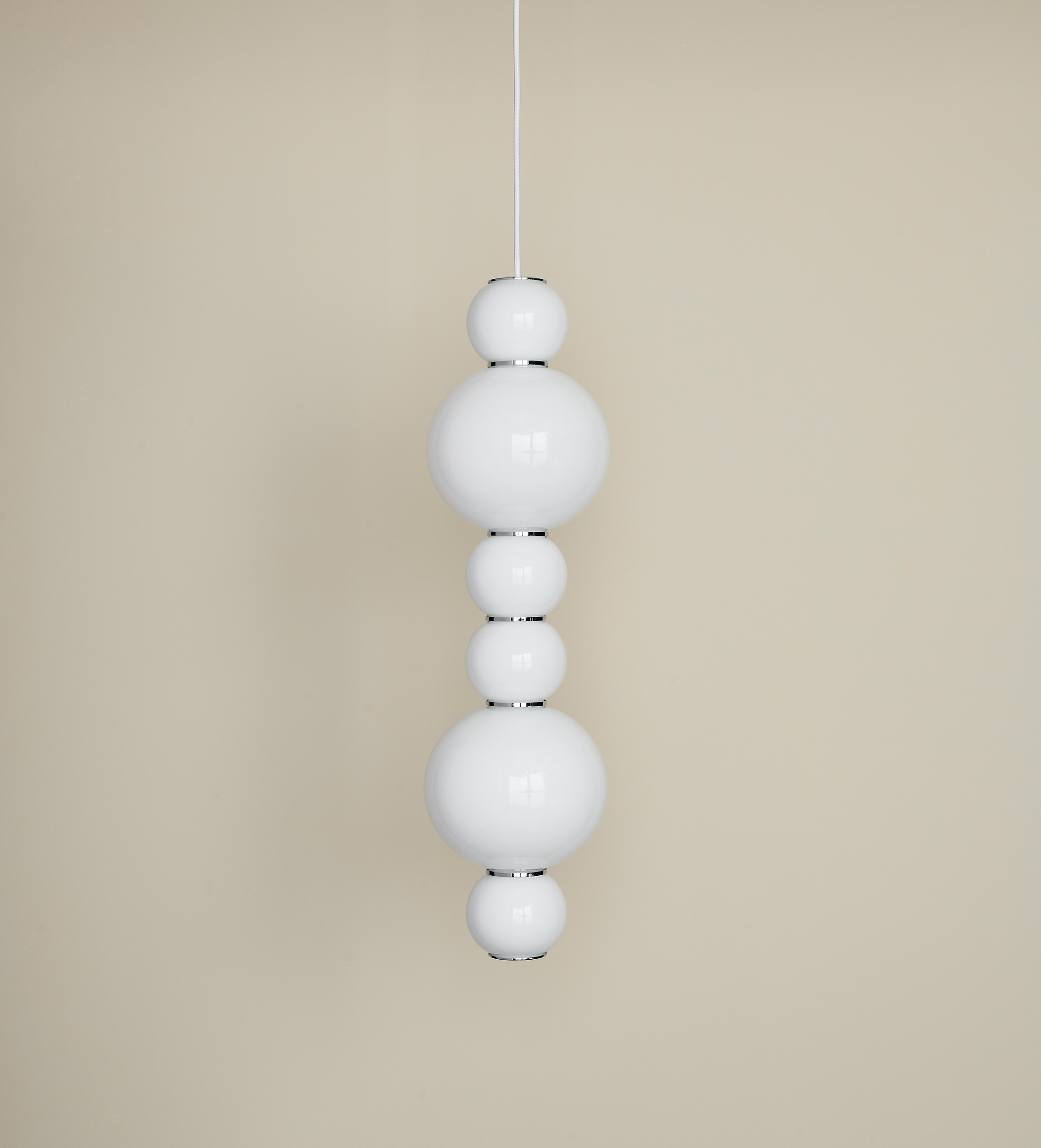 FORMAGENDA_PEARLS_ DoubleSuspension_07